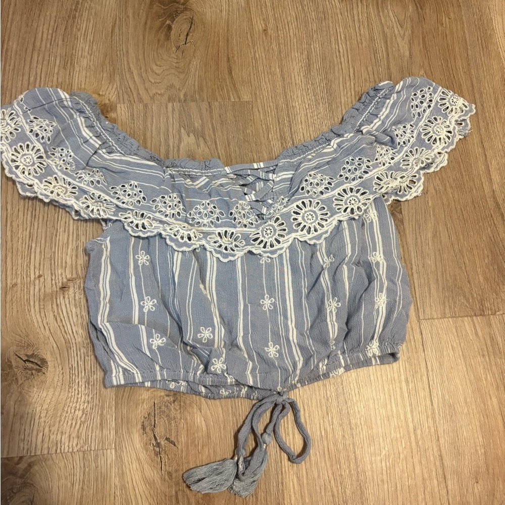 Lace Trimmed Women's Crop Top